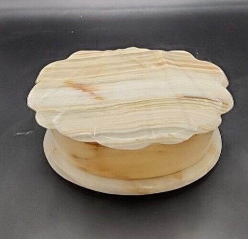 Alabaster shell-shaped jewelry box with hinged footed design and repaired hinge.