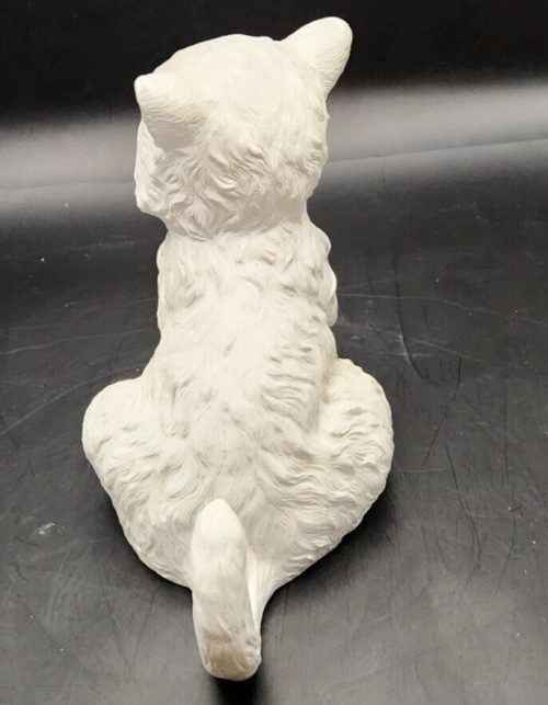 White weighted cat yard decor for outdoor garden and lawn decoration.