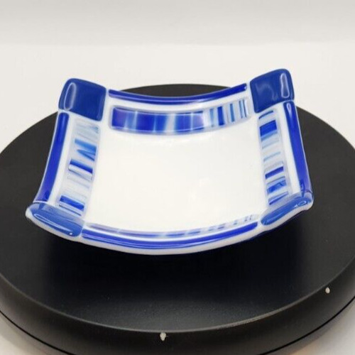 Blue bordered 5.75-inch fused glass square dish for serving andDecorative use.