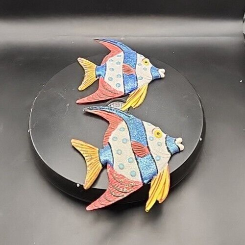 Vintage glittery tropical plaster fish wall decor set, 5-inch colorful aquatic accents.